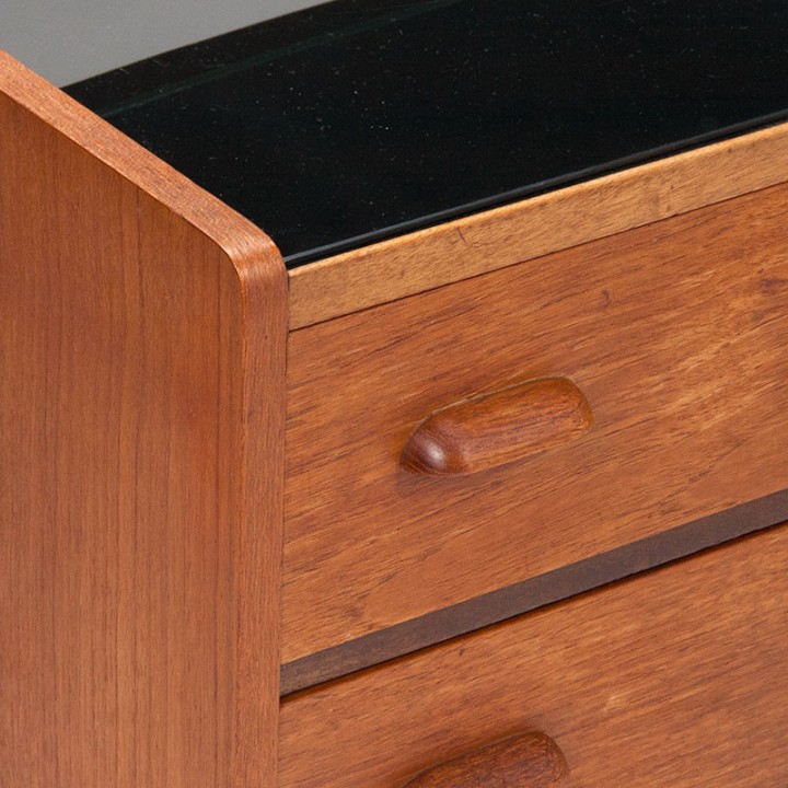 Ølholm Møbelfabrik Danish vintage dressing table