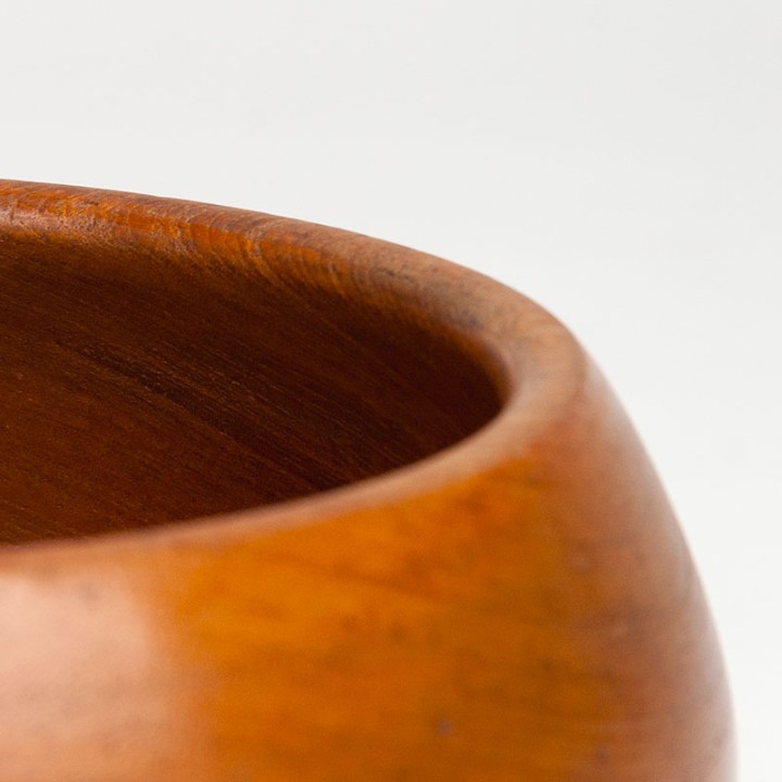 Round Mid-Century teak bowl