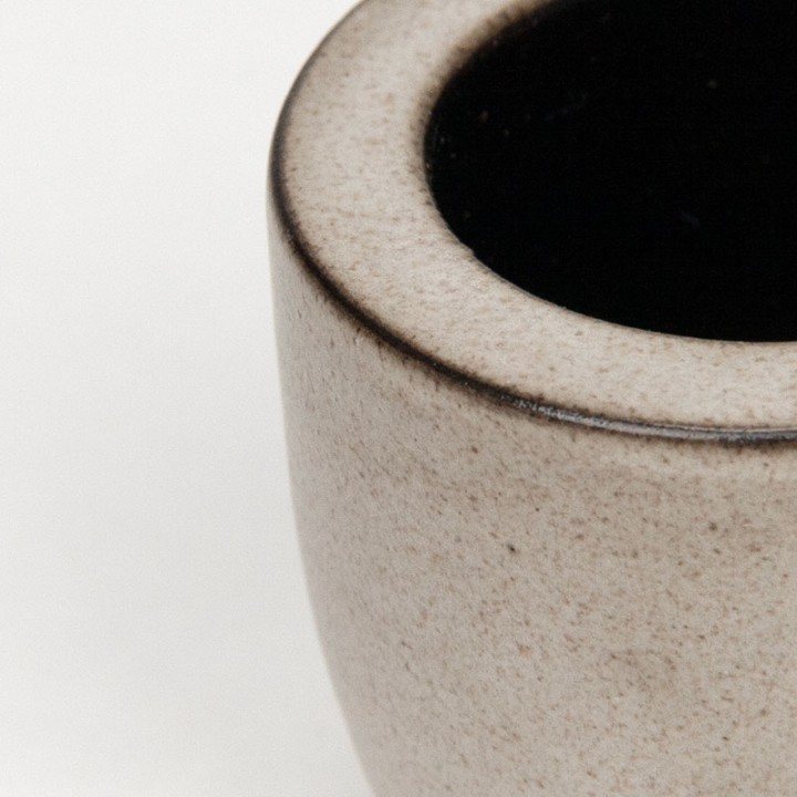Small Ravelli ceramic pot/vase