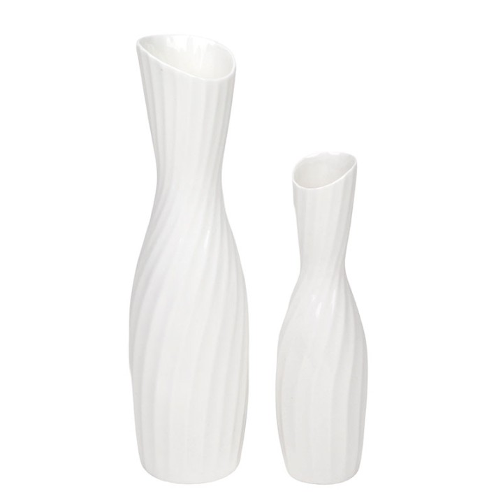 Set of 2 vintage Goedewaagen Bone China vases