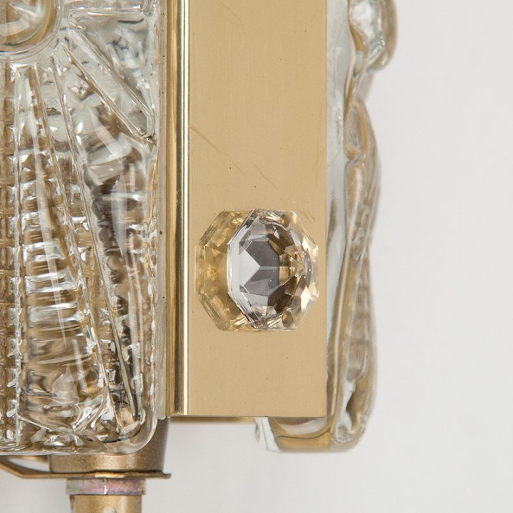Danish Mid-Century brass wall lamp by Vitrika
