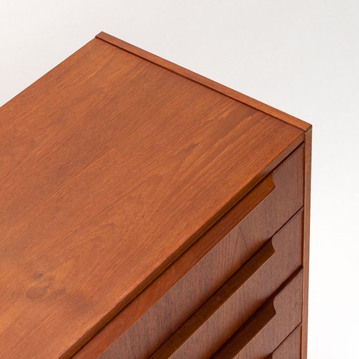 Ladekast met 5 lades Deens Mid-Century model
