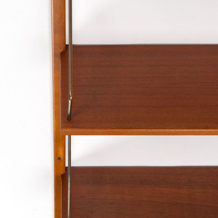 Mid-Century teakhouten wandsysteem/ boekenplanken