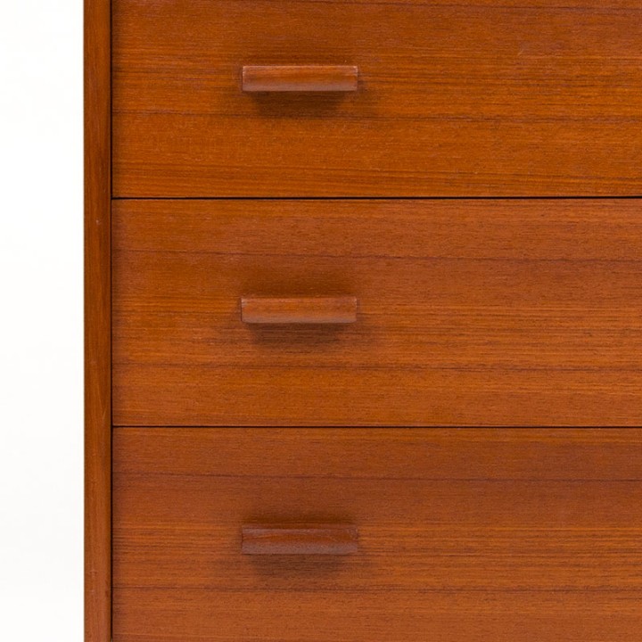 Small-model Danish Mid-Century chest of drawers by Vitré