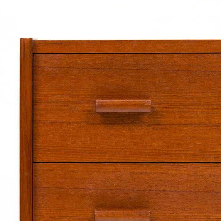 Deense klein model Mid-Century ladekast van Vitré