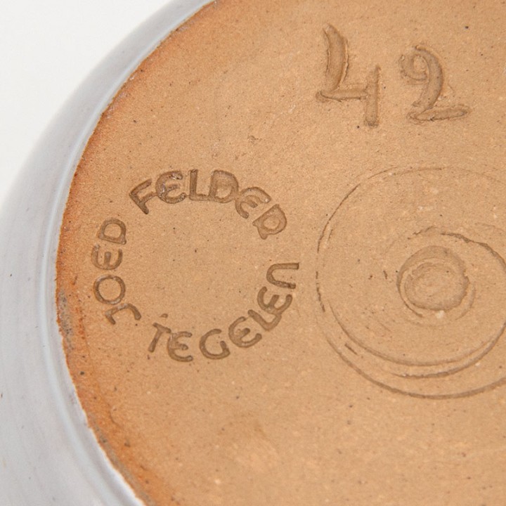 Vintage Joep Felder Tegelen model 42 vaas