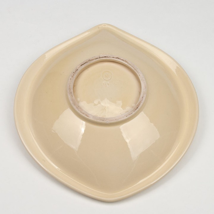 Verceram French vintage leaf-shaped dish