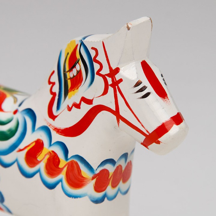 Nils Olsson Swedish vintage white Dala horse