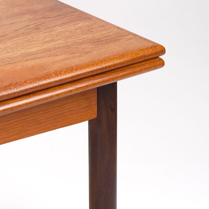 Deense vintage kleine uitschuifbare eettafel van N&R