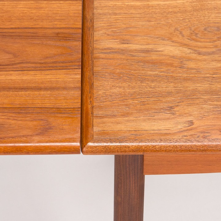 Small vintage Danish extendable dining table by N&R