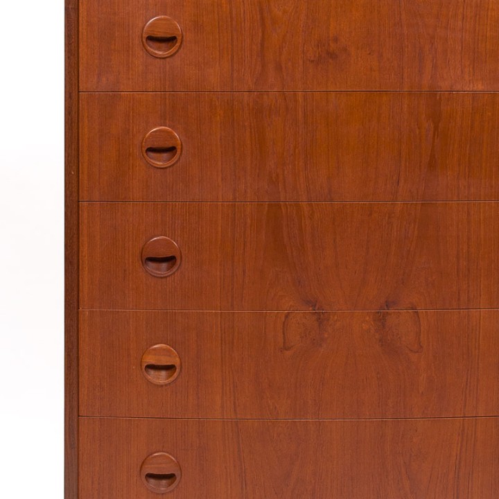 Danish design chest of drawers in teak with round handles