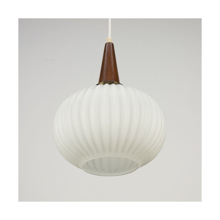 Hanglamp in Scandinavische stijl nr. 2 - Retro Studio