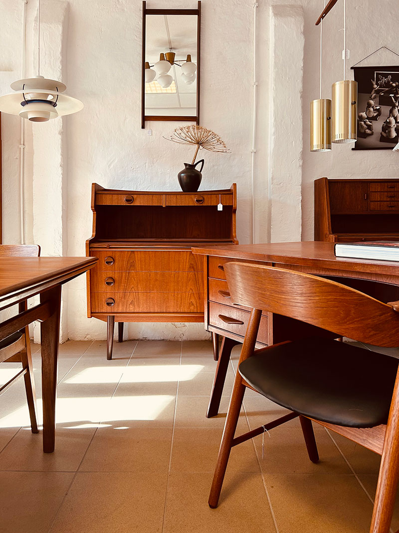 Winkel in Mid-Century meubelen